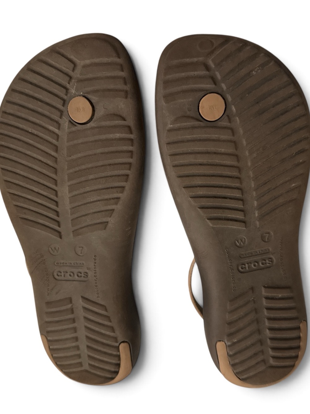 CROCS Women’s Brown/Tan Slingback Thong Sandals - Picture 3 of 4